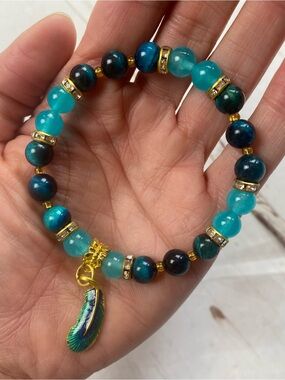Handmade Turquoise & Teal Beaded Stretch Bracelet with Gold Feather Charm